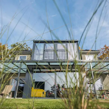 Apartment Luxus 112m² Direkt Am Wasser Inkl. Boot Krakow am See